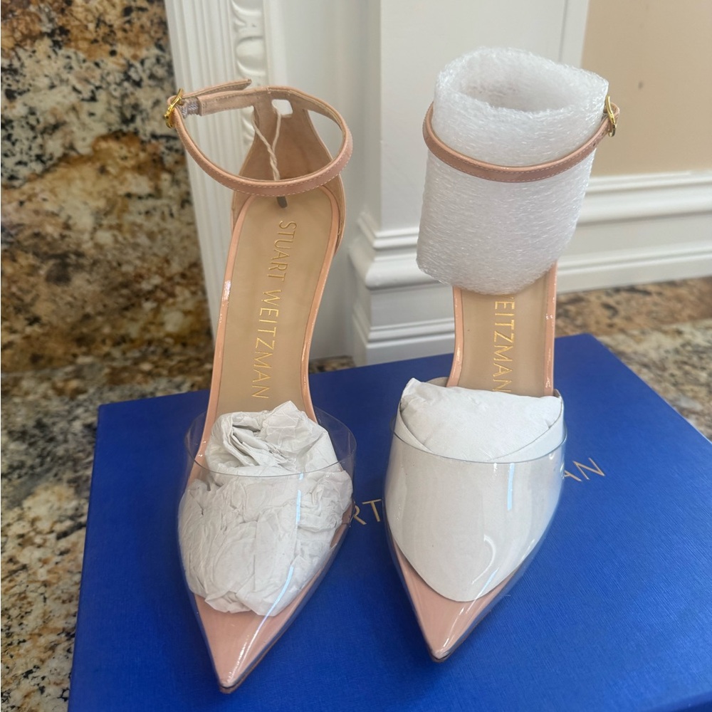 Stuart Weitzman Nude and Clear Heels - Picture 2 of 5